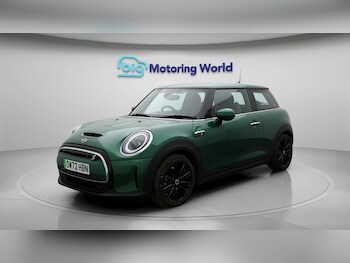Used MINI Hatch 2023 for sale - 77300637: Photo