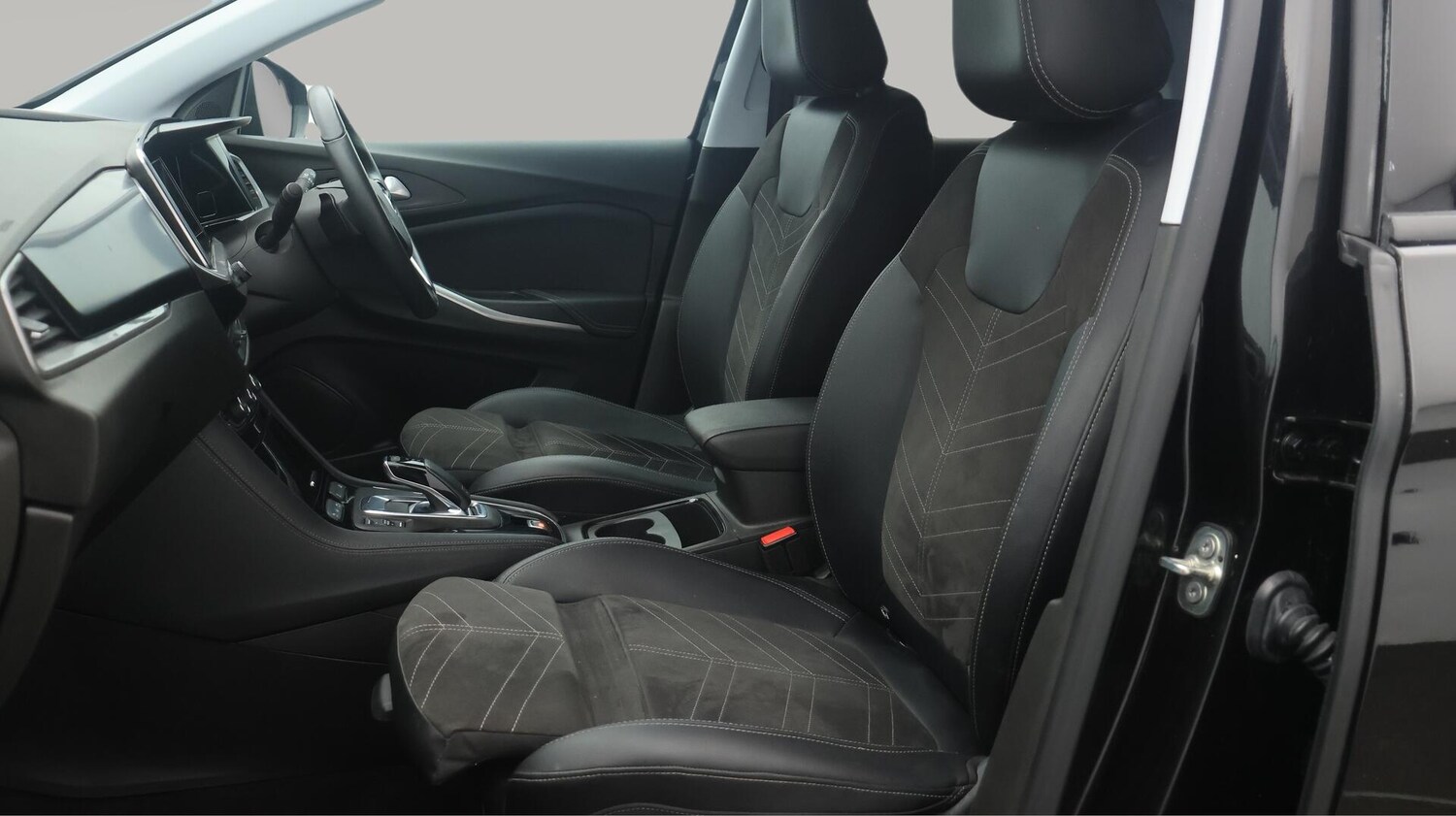 Used Vauxhall Grandland 2023 for sale - 76227987: Photo 15