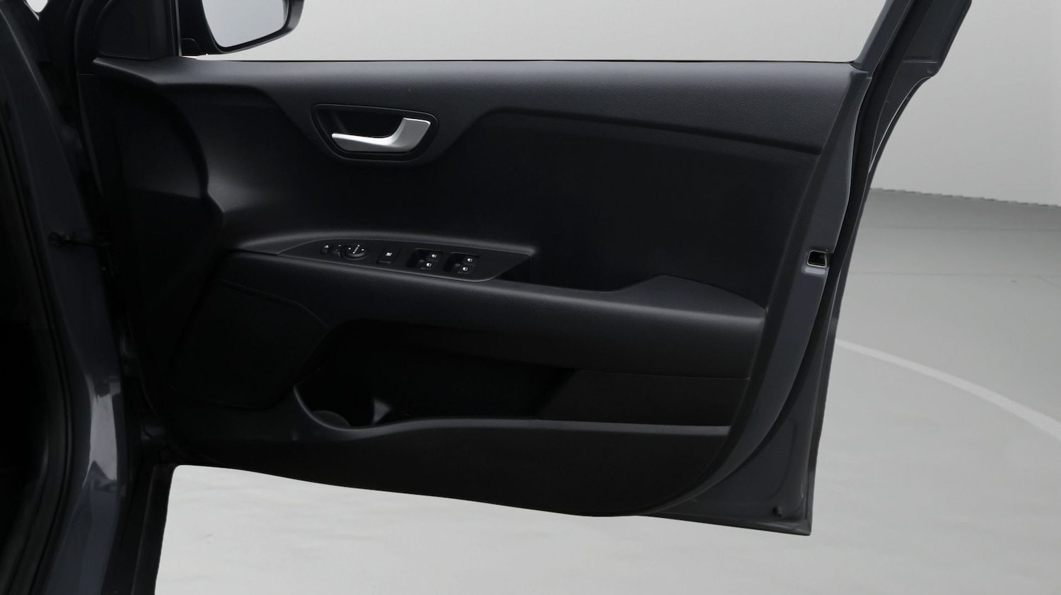 Used Kia Stonic 2022 for sale - 77617604: Photo 15