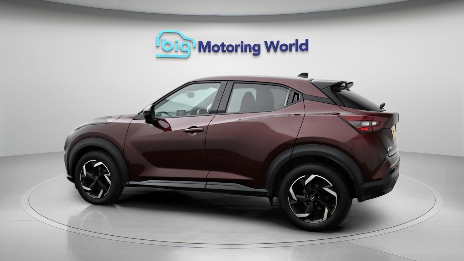 Used Nissan Juke 2023 for sale - 78109059: Photo 2