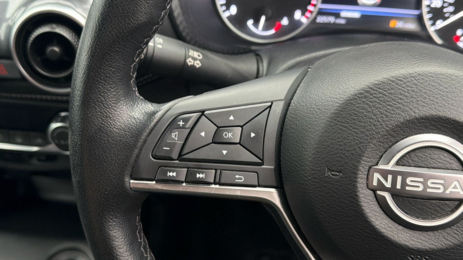 Used Nissan Juke 2023 for sale - 78109059: Photo 23