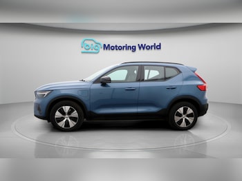 Used Volvo XC40 2023 for sale - 77650141: Photo