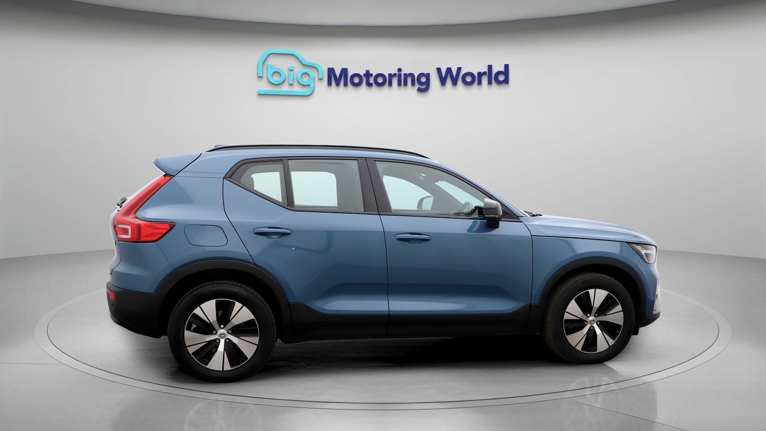 Used Volvo XC40 2023 for sale - 77650141: Photo 8