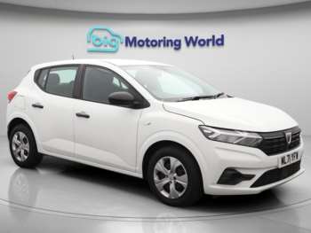 (71) - 1.0 SCe Essential Hatchback 5dr Petrol Manual Euro 6 (s/s) (65 ps)