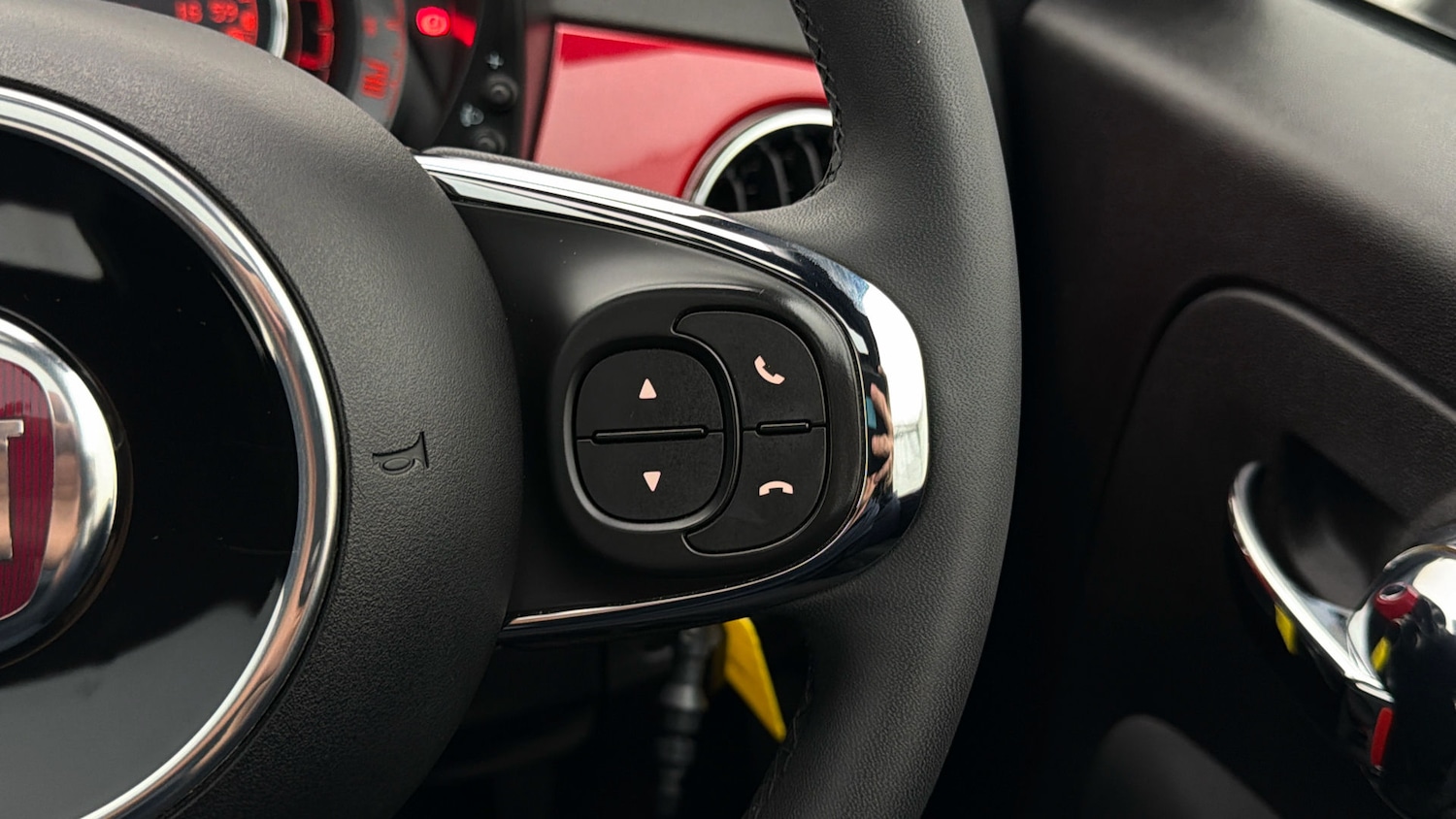 Used Fiat 500 2023 for sale - 77974104: Photo 23