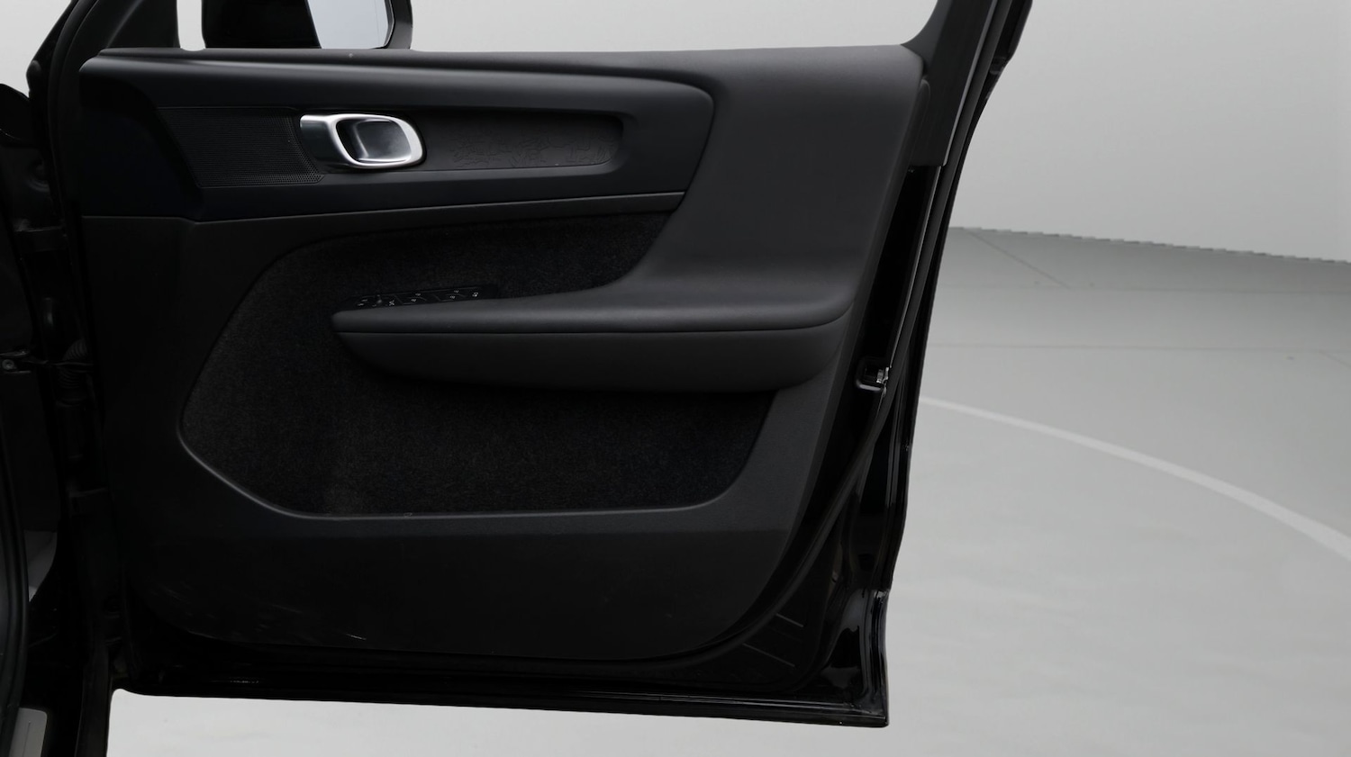 Used Volvo XC40 for sale - 77182008: Photo 15