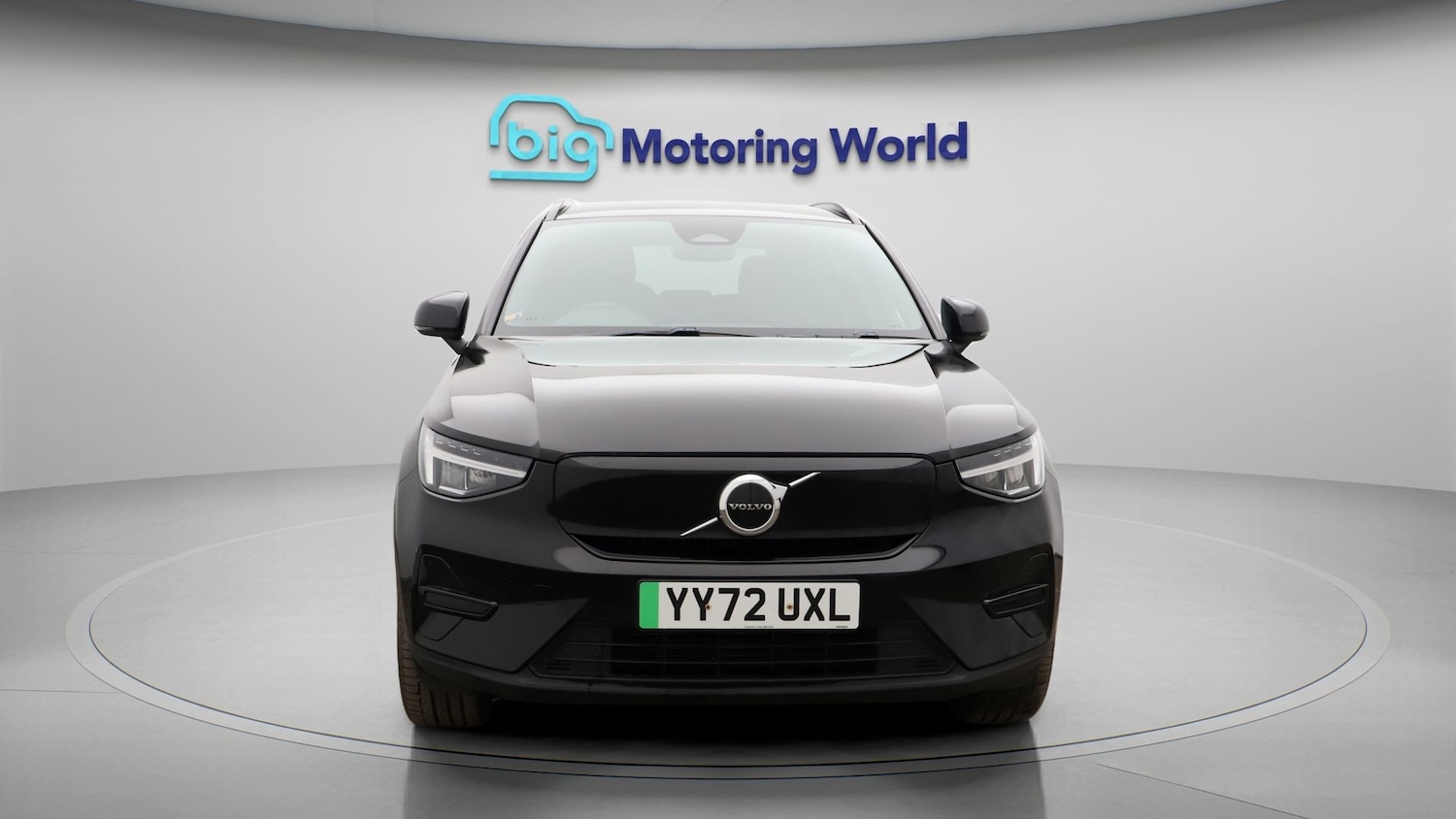 Used Volvo XC40 for sale - 77182008: Photo 2