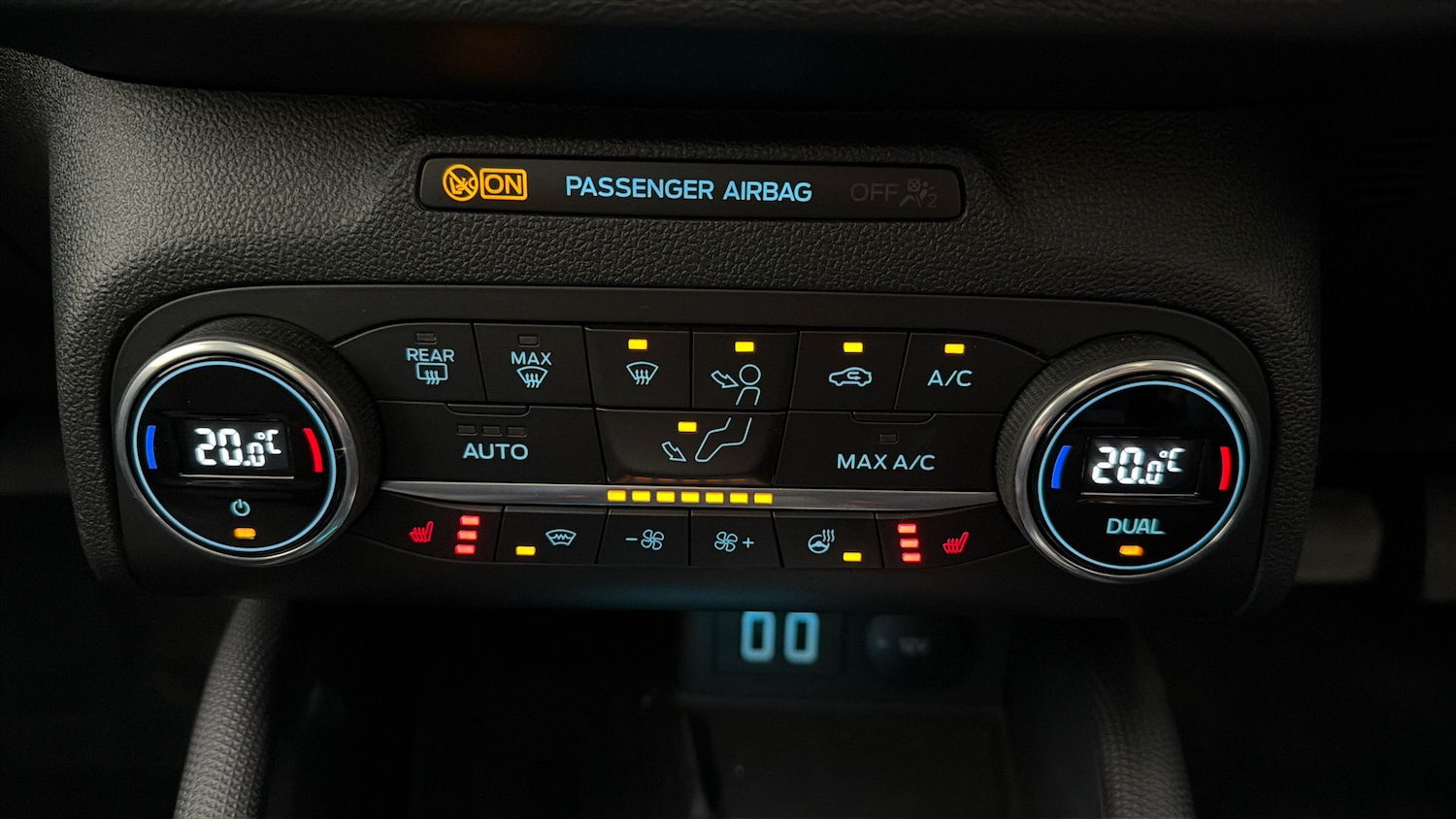 Used Ford Focus 2021 for sale - 78064556: Photo 11