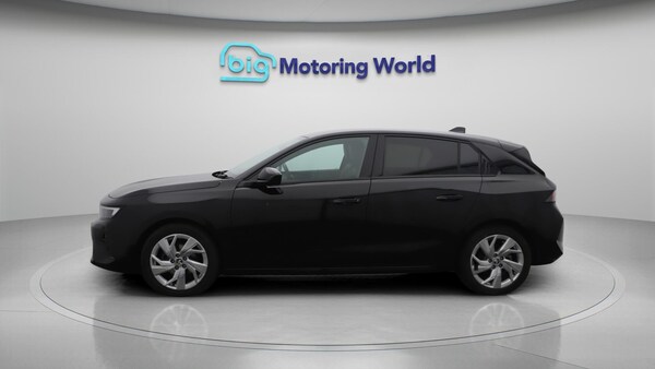 Used Vauxhall Astra 2024 for sale - 76121849: Photo 5