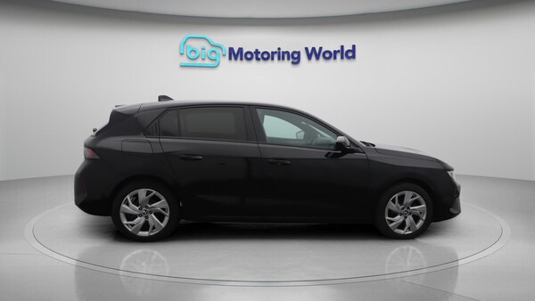 Used Vauxhall Astra 2024 for sale - 76121849: Photo 9