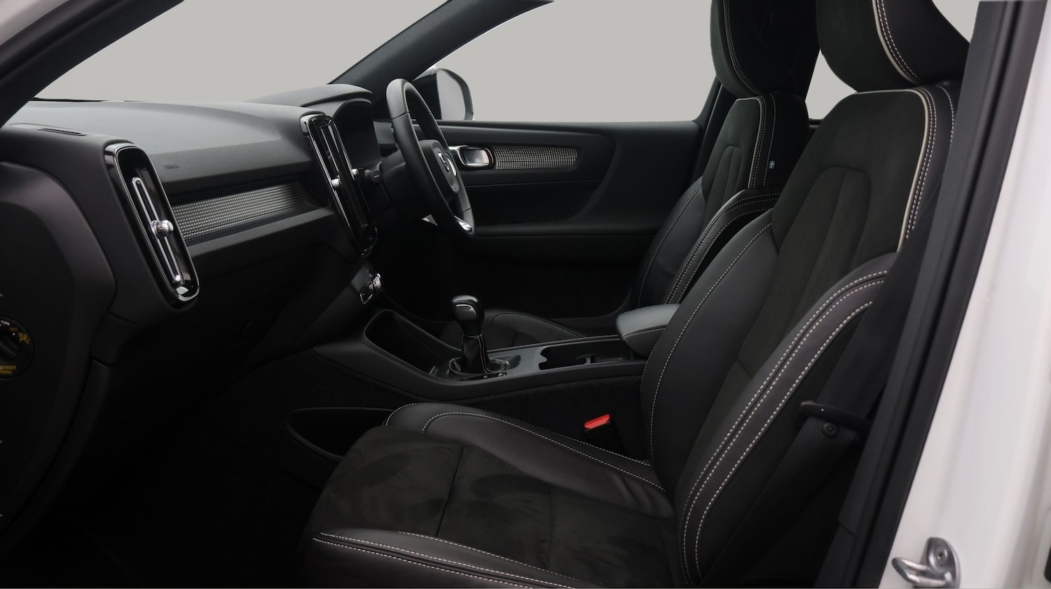 Used Volvo XC40 2021 for sale - 77418478: Photo 14