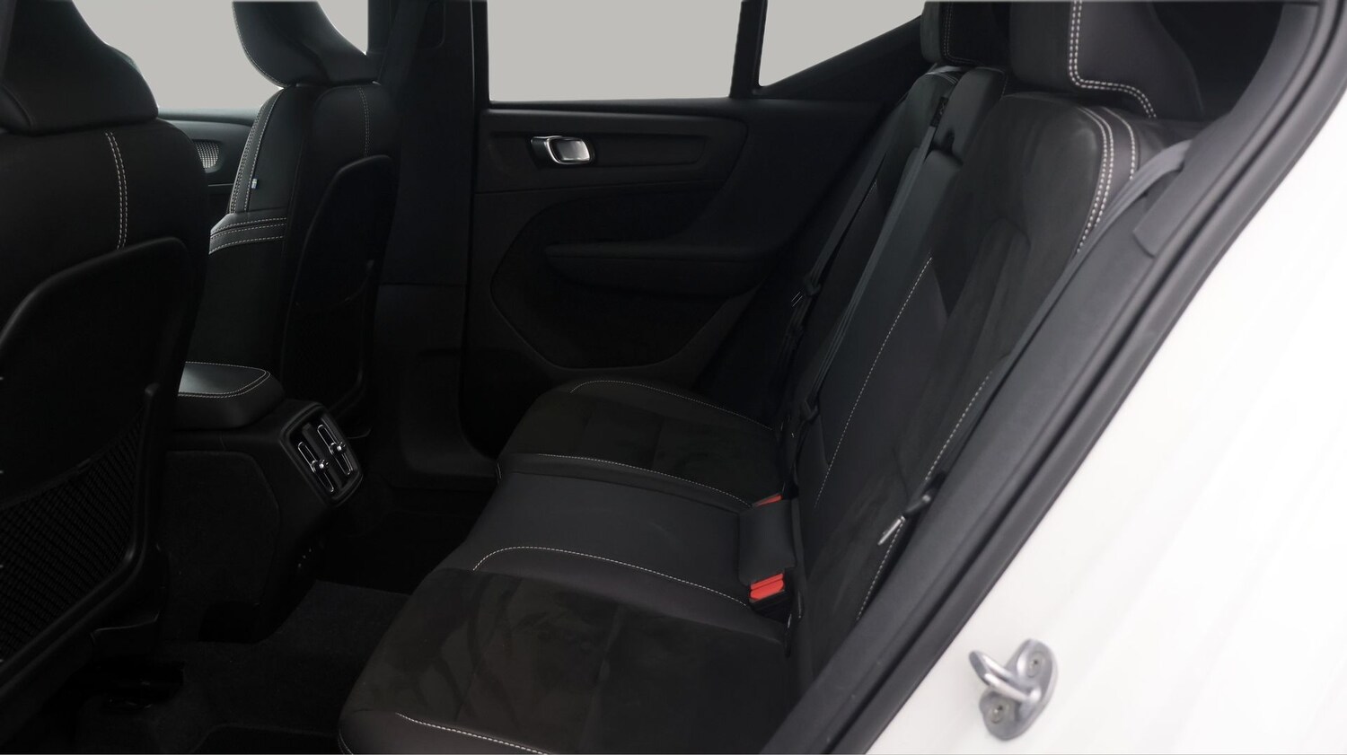 Used Volvo XC40 2021 for sale - 77418478: Photo 16