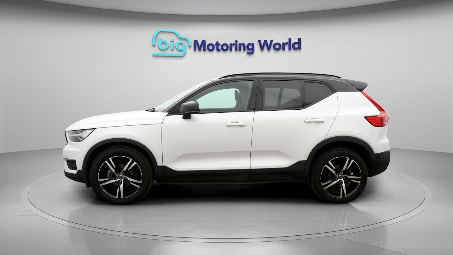 Used Volvo XC40 2021 for sale - 77418478: Photo 4