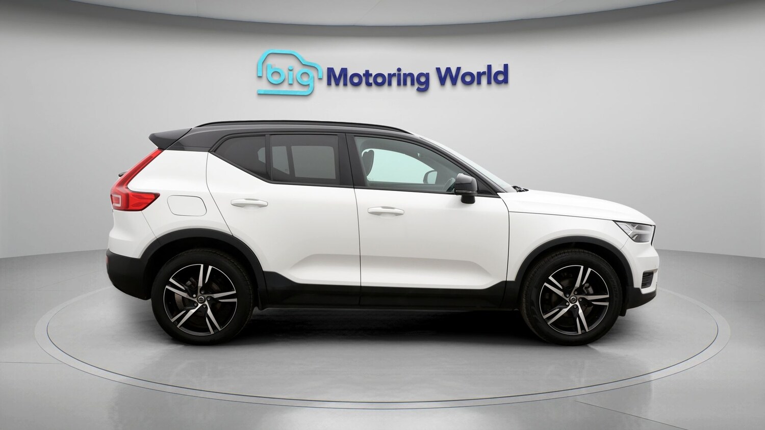Used Volvo XC40 2021 for sale - 77418478: Photo 8