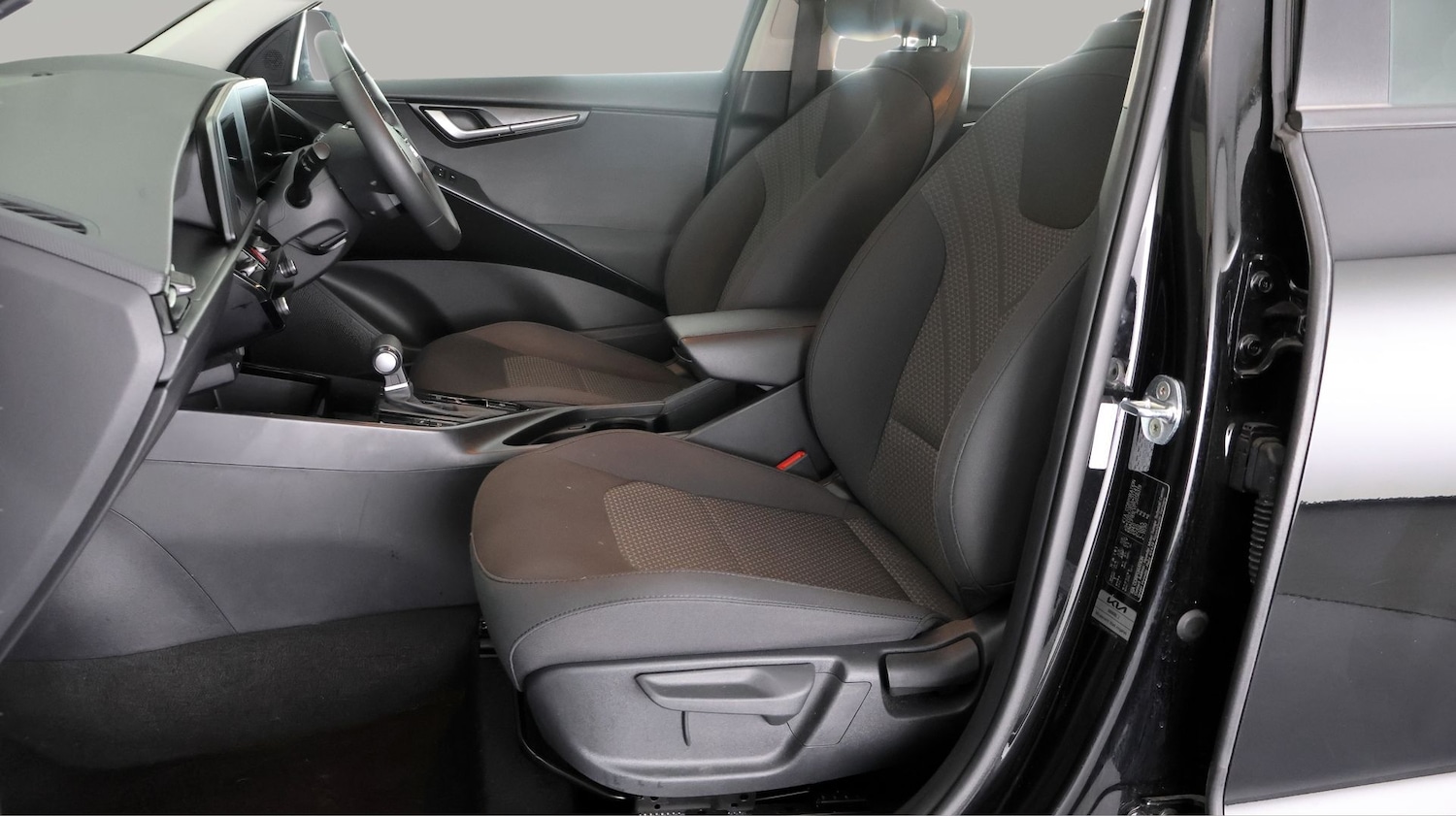 Used Kia Niro 2023 for sale - 77662003: Photo 13