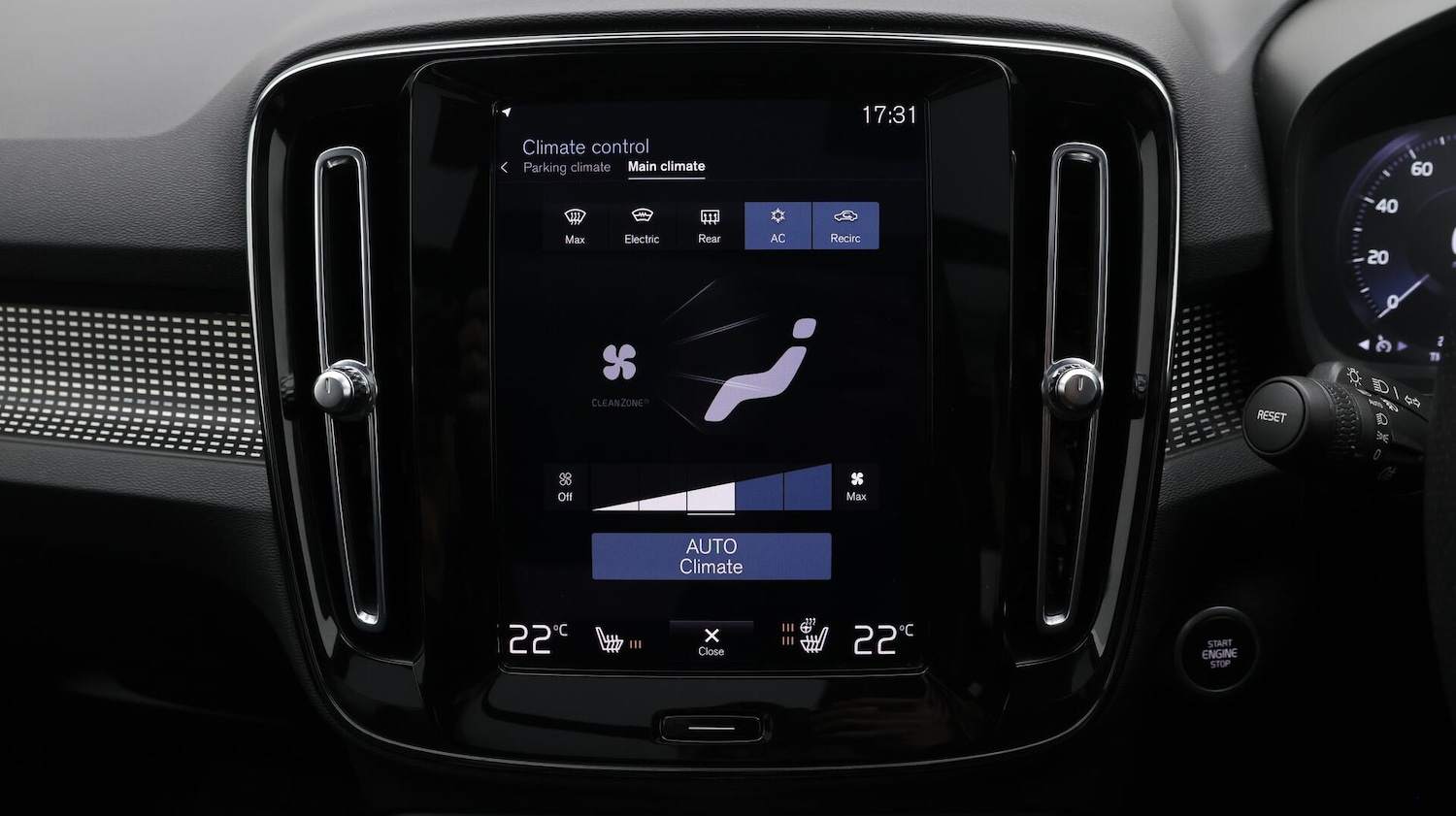 Used Volvo XC40 2021 for sale - 76522394: Photo 13