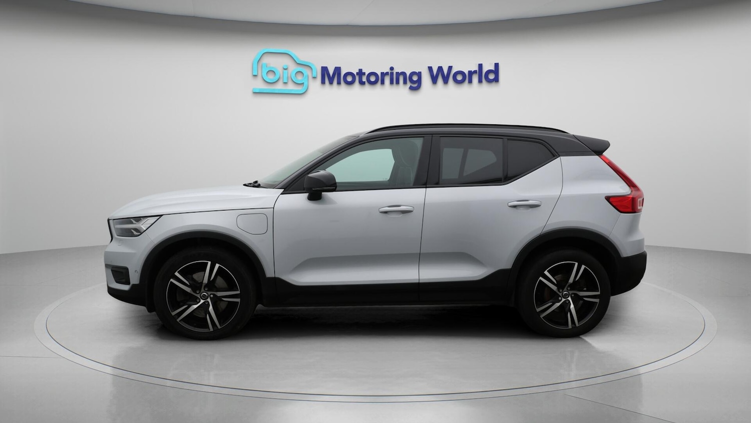 Used Volvo XC40 2021 for sale - 76522394: Photo 5