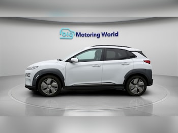Used Hyundai KONA 2020 for sale - 77747563: Photo