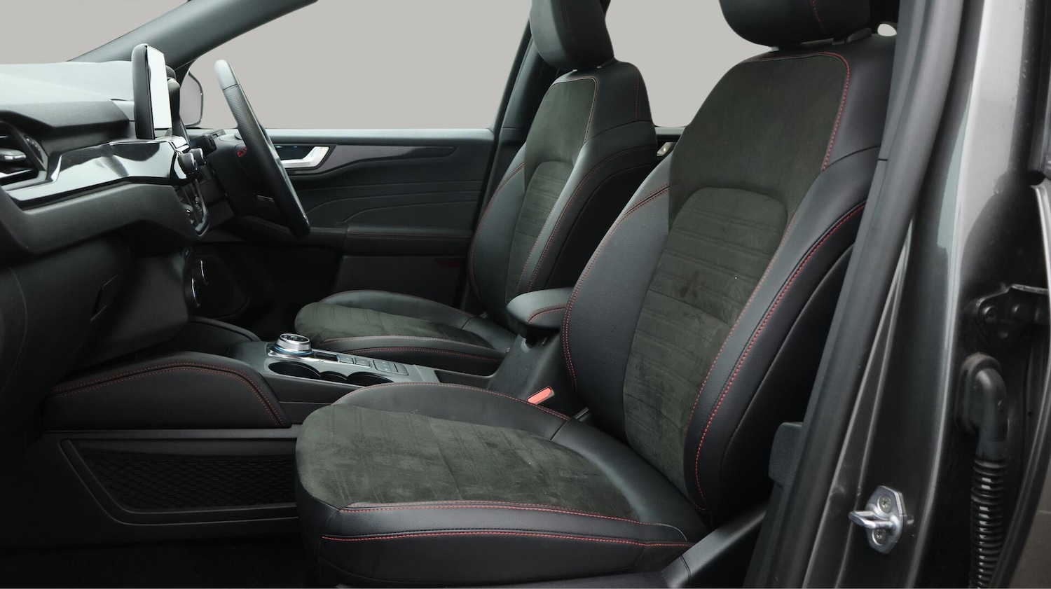 Used Ford Kuga 2023 for sale - 76136564: Photo 15