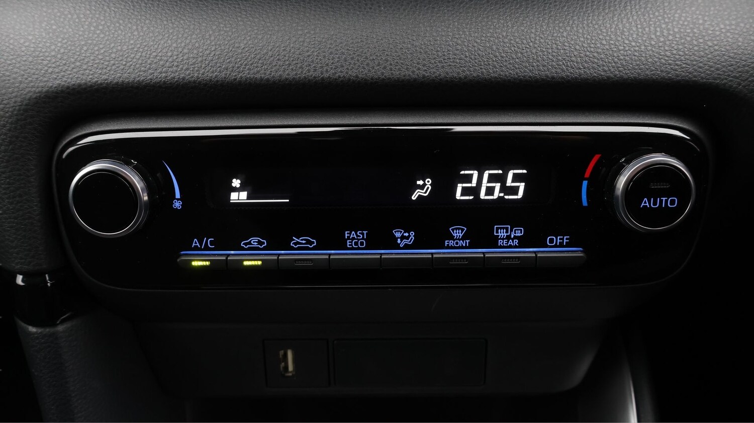 Used Toyota Yaris 2022 for sale - 77258448: Photo 12