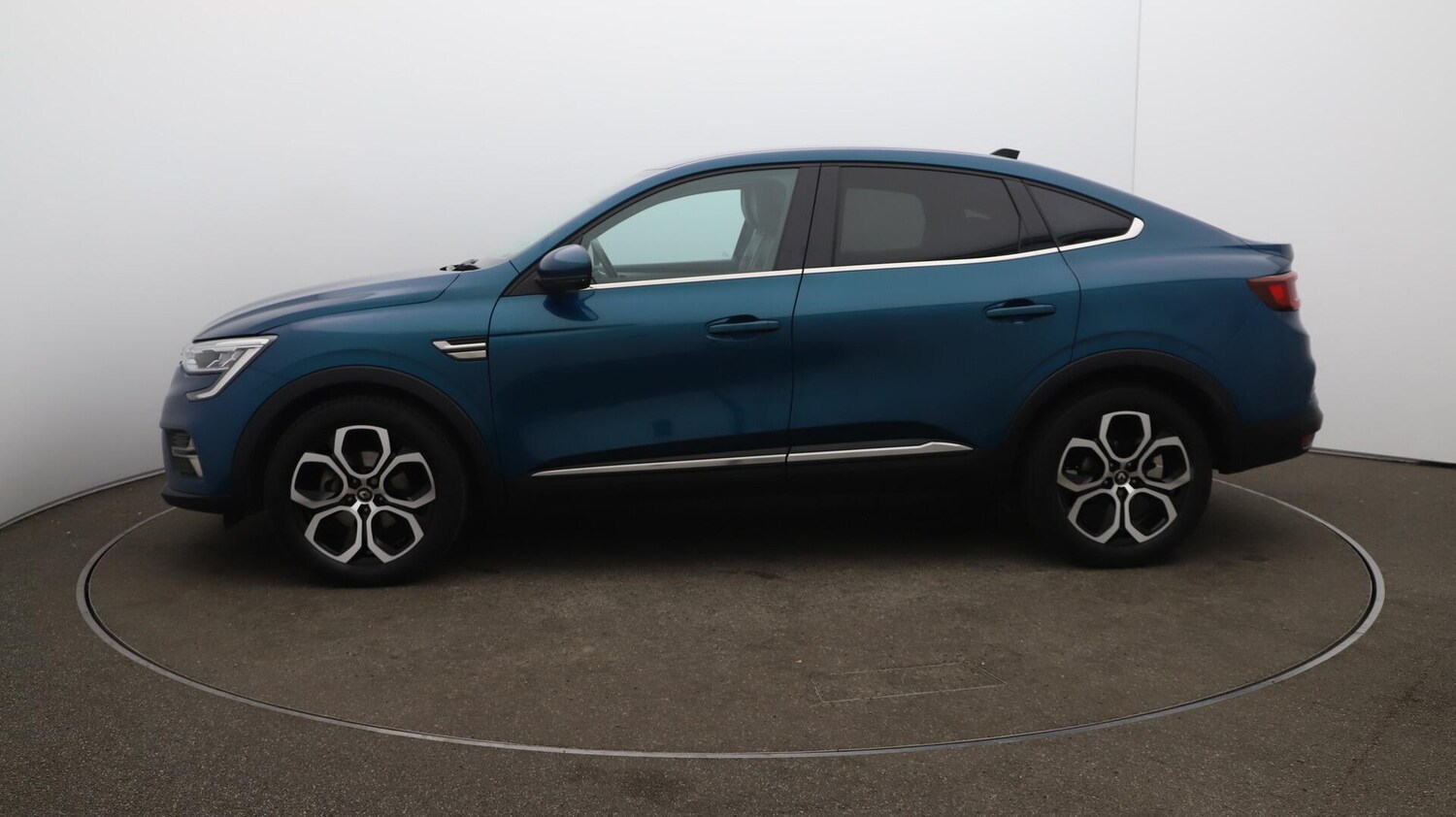 Used Renault Arkana 2022 for sale - 76122403: Photo 65