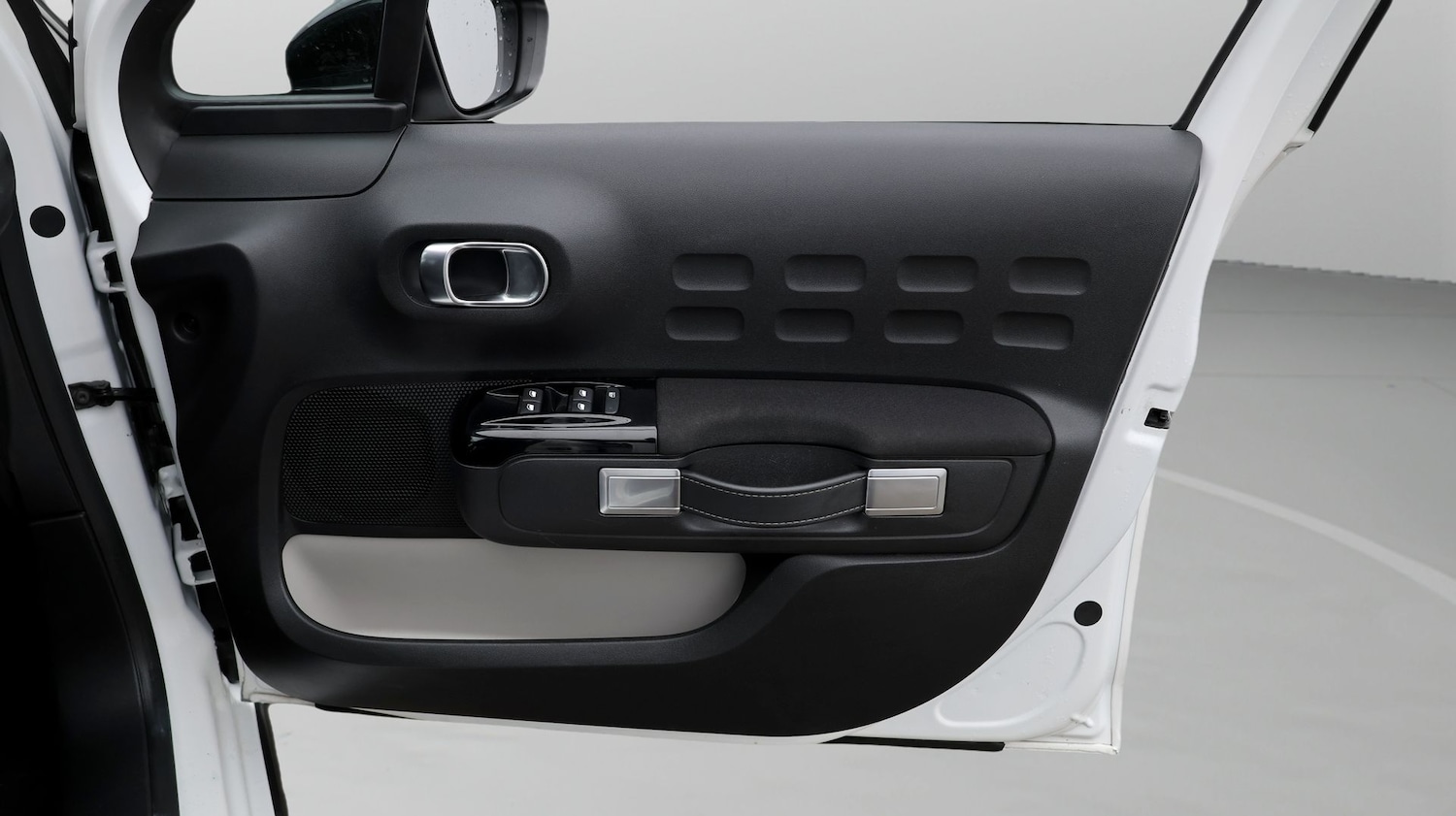 Used Citroen C3 2023 for sale - 77803107: Photo 15