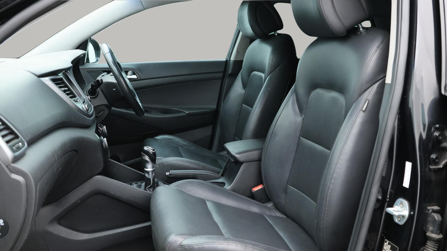 Used Hyundai TUCSON 2018 for sale - 76528069: Photo 15