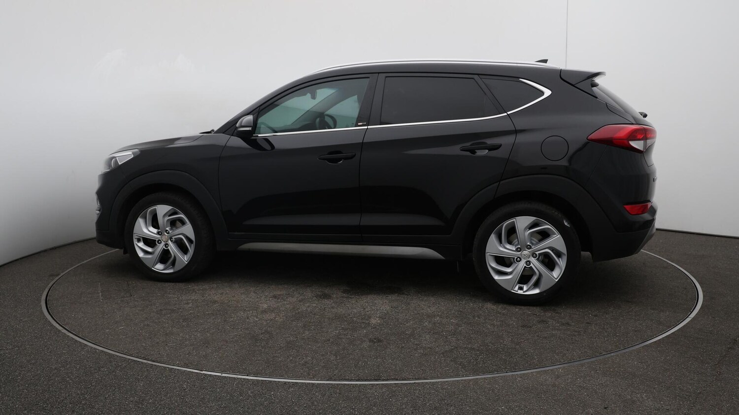 Used Hyundai TUCSON 2018 for sale - 76528069: Photo 58