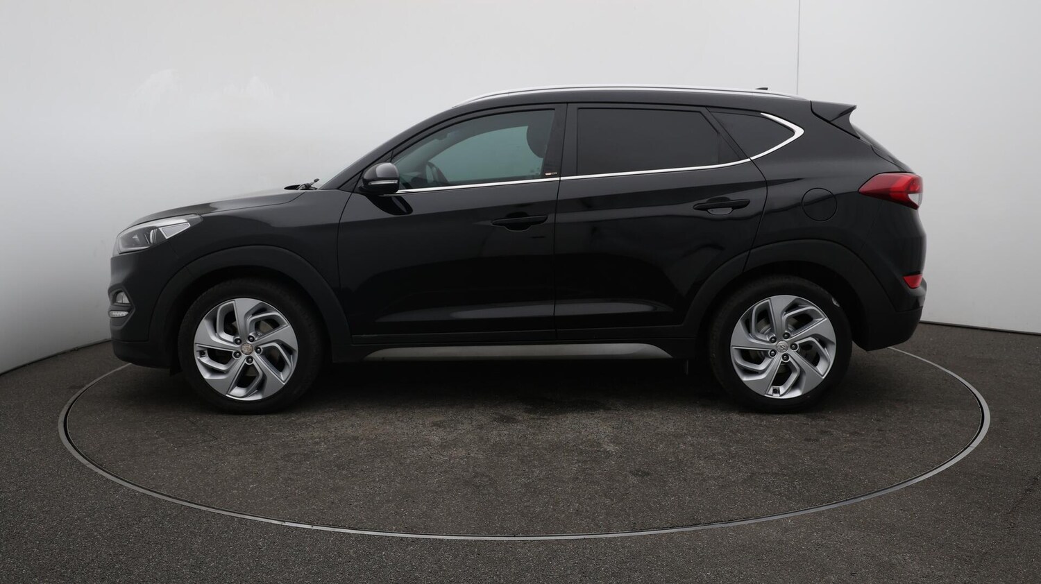 Used Hyundai TUCSON 2018 for sale - 76528069: Photo 64
