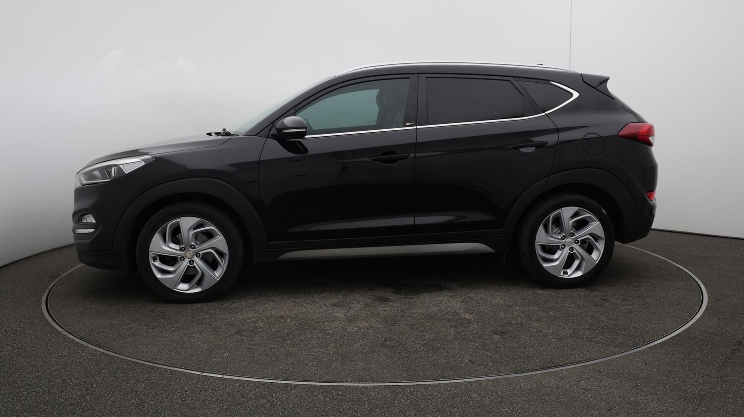 Used Hyundai TUCSON 2018 for sale - 76528069: Photo 65