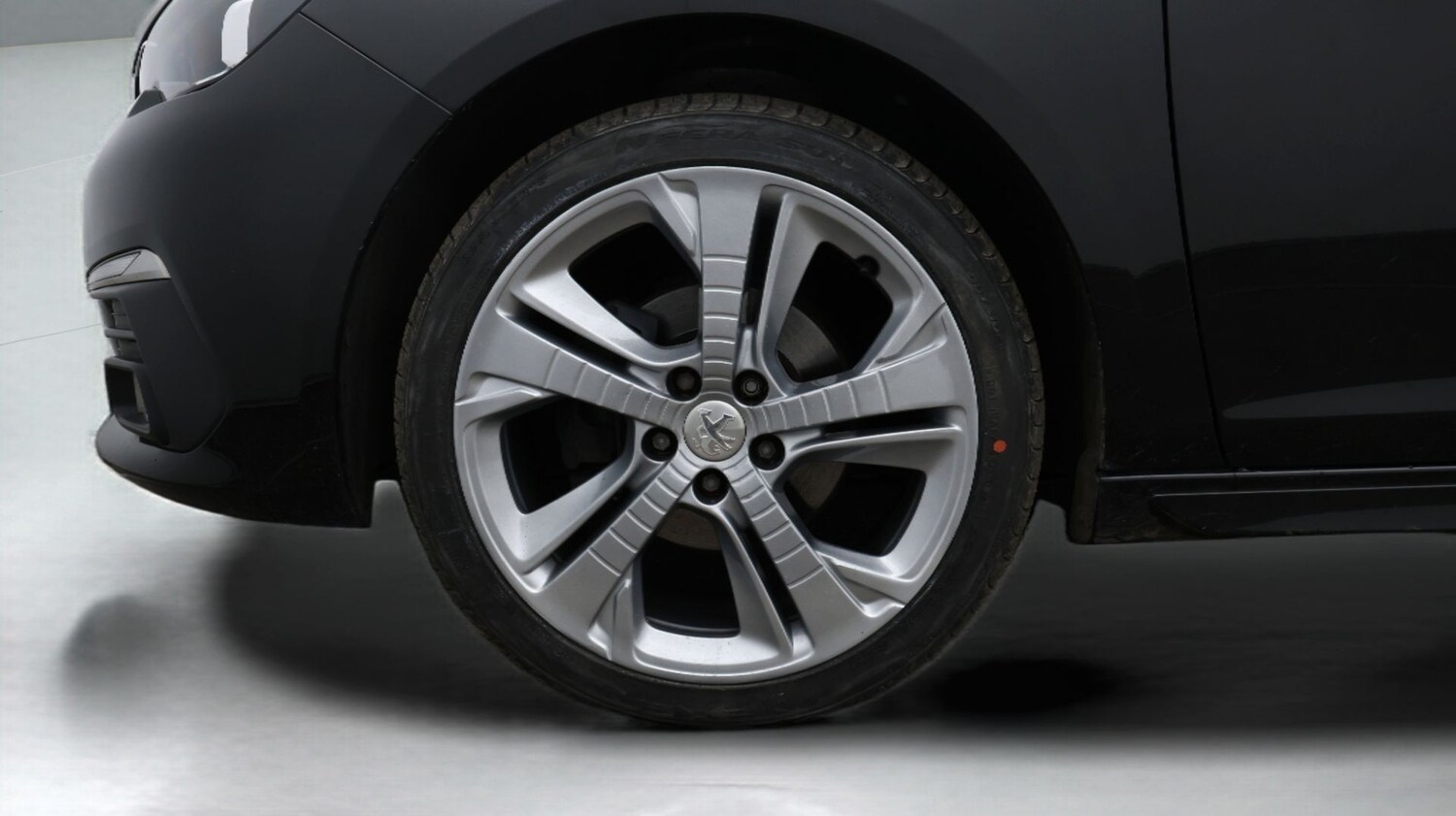 Used Peugeot 308 2018 for sale - 77445825: Photo 18