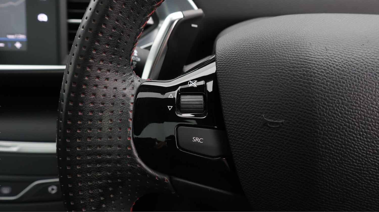 Used Peugeot 308 2018 for sale - 77445825: Photo 24