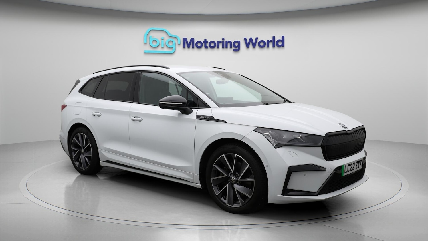 Used Skoda Enyaq 2022 for sale - 76012158: Photo 2