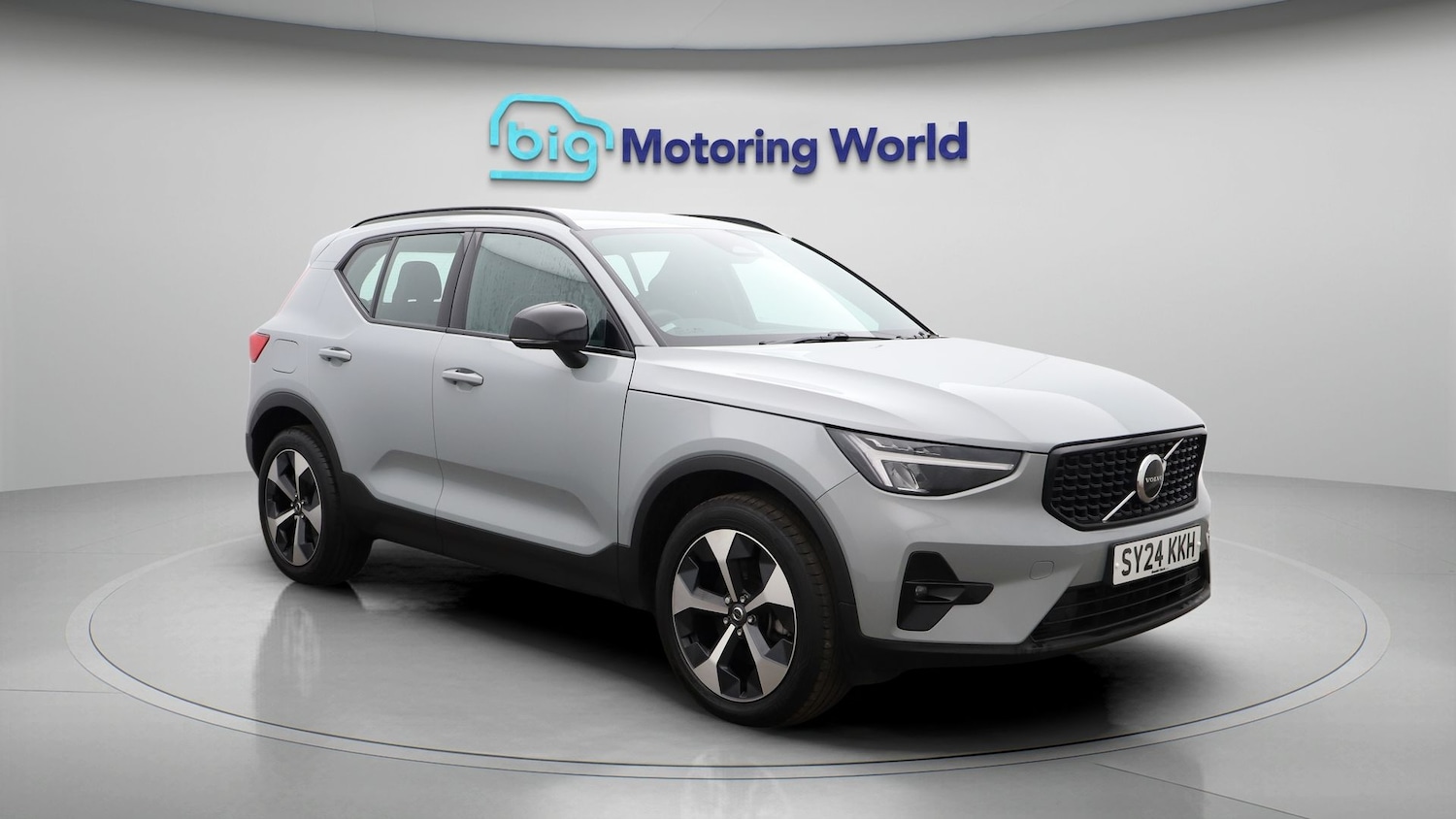 Used Volvo XC40 2024 for sale - 77536314: Photo 1