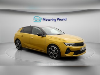 Used Vauxhall Astra 2022 for sale - 76306522: Photo 2