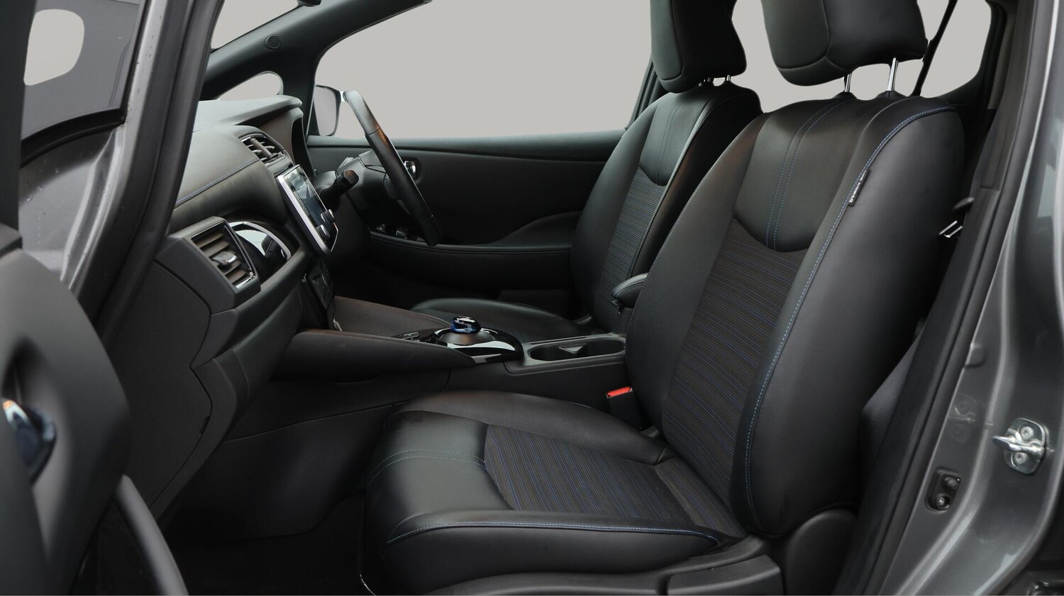 Used Nissan Leaf 2021 for sale - 76645011: Photo 15