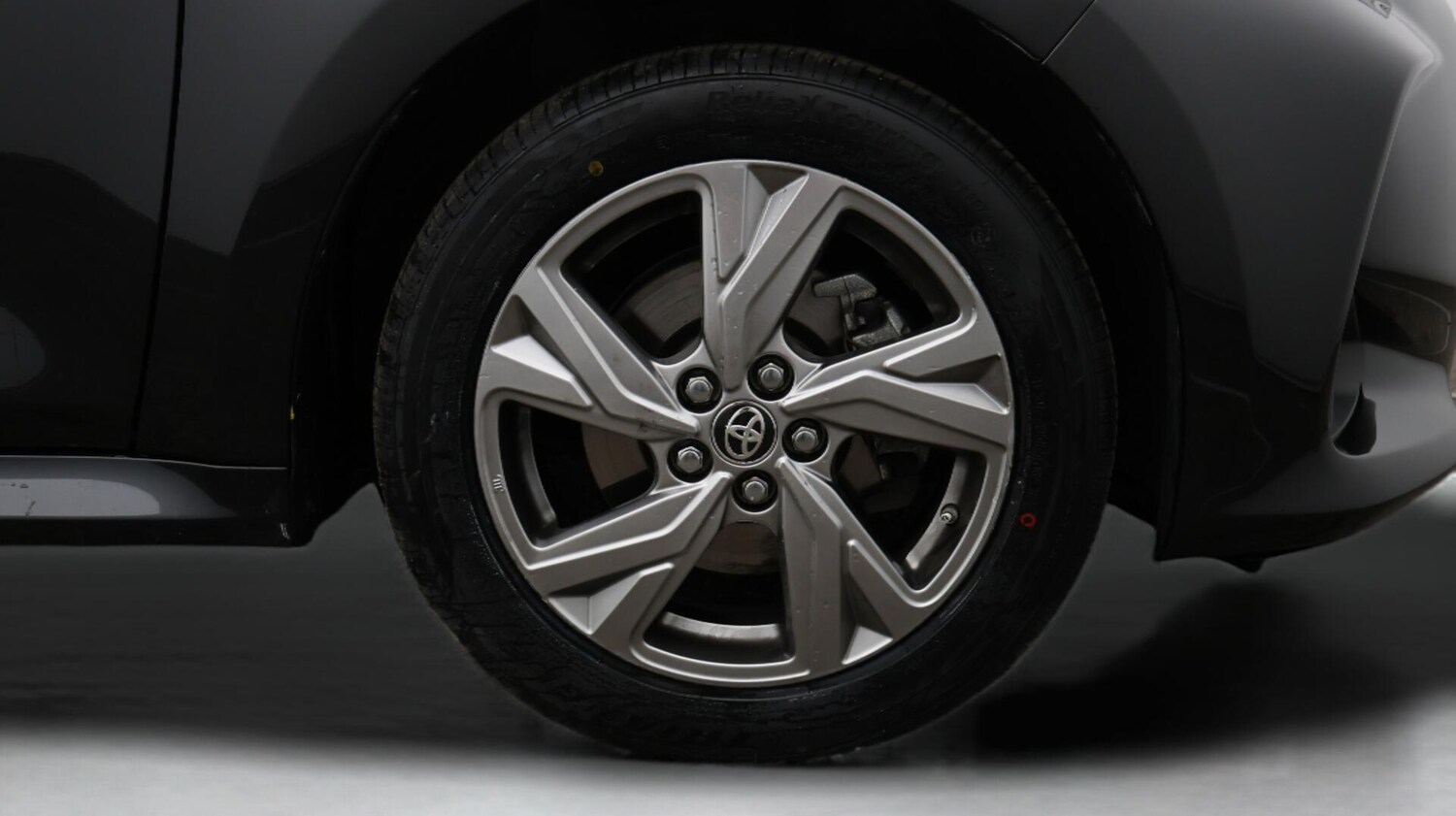 Used Toyota Yaris 2024 for sale - 75838770: Photo 19