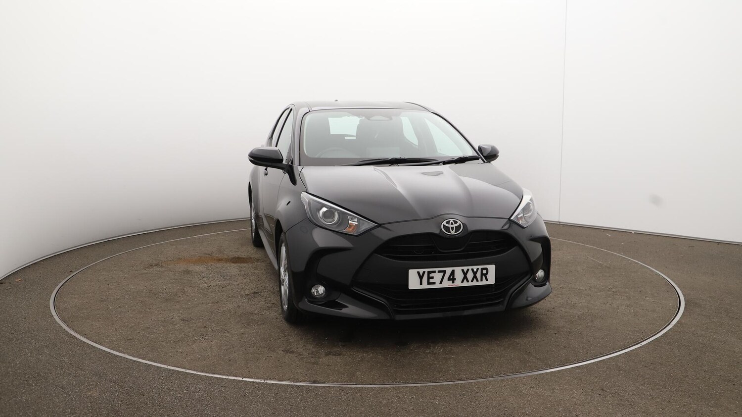 Used Toyota Yaris 2024 for sale - 75838770: Photo 42