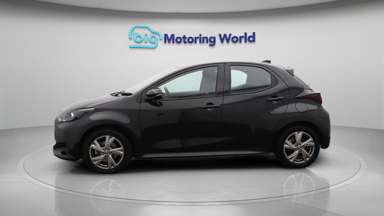 Used Toyota Yaris 2024 for sale - 75838770: Photo 5