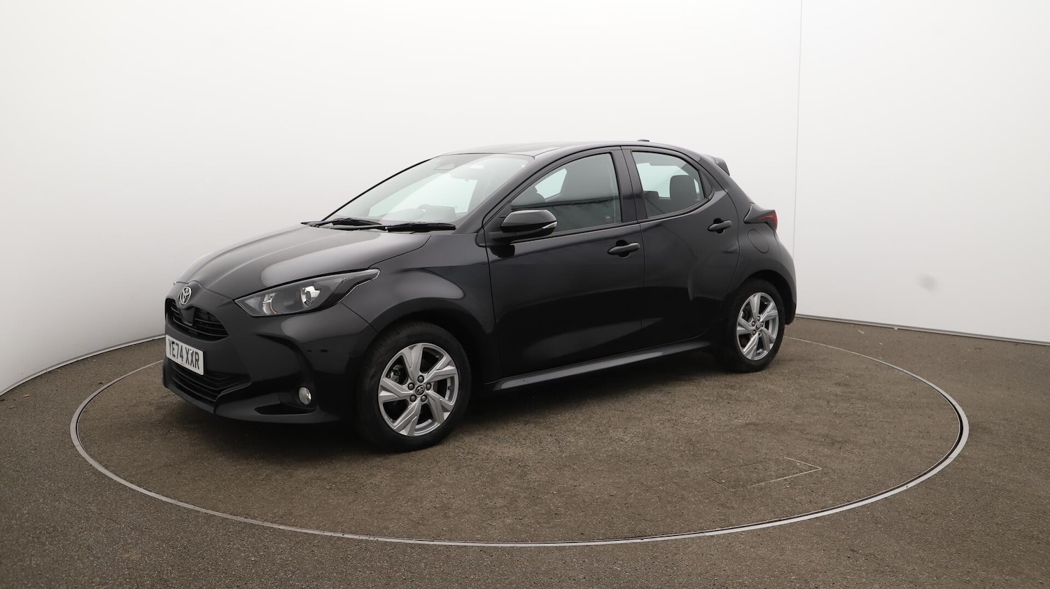 Used Toyota Yaris 2024 for sale - 75838770: Photo 69