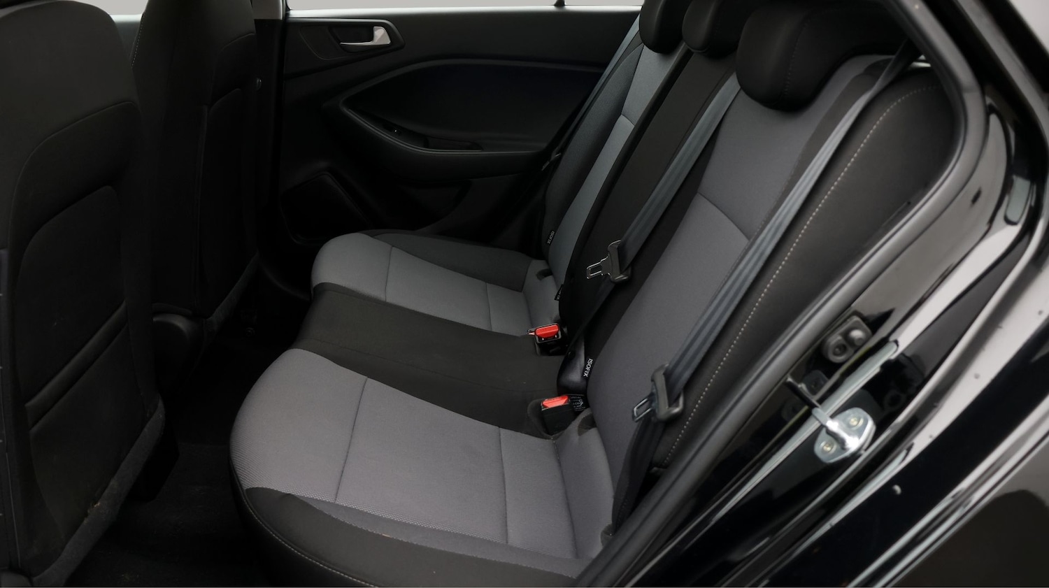 Used Hyundai i20 2018 for sale - 77528775: Photo 16