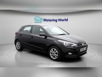 Used Hyundai i20 2018 for sale - 77528775: Photo