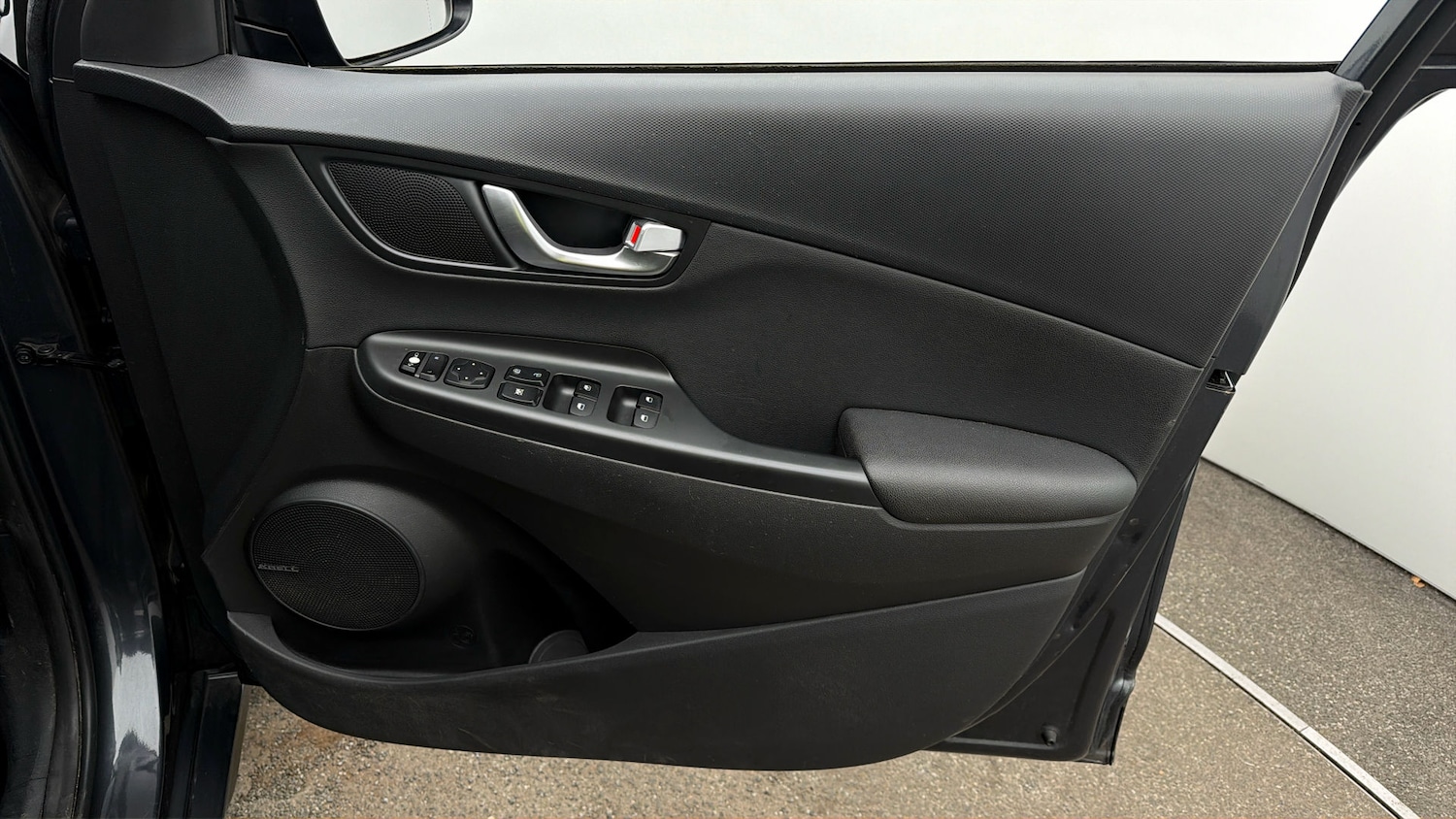 Used Hyundai KONA 2021 for sale - 78064577: Photo 14