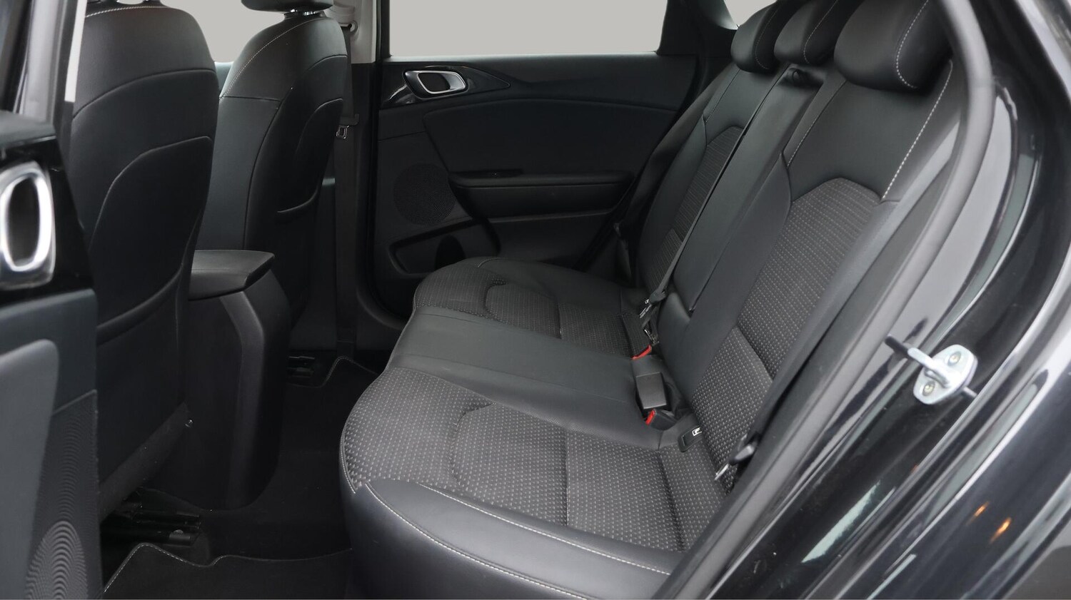 Used Kia Ceed 2020 for sale - 76042641: Photo 17