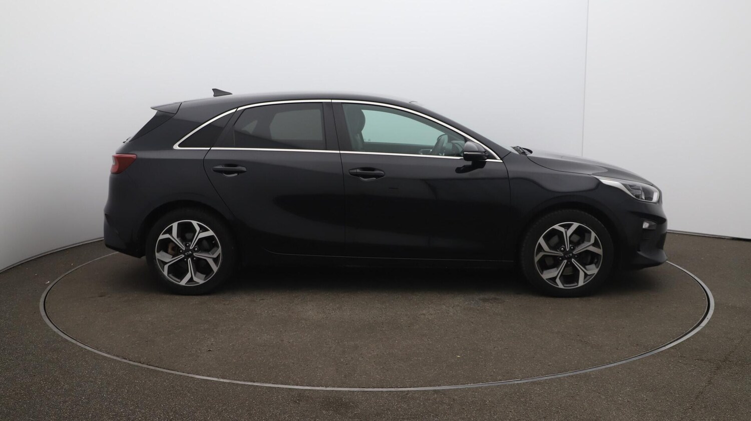 Used Kia Ceed 2020 for sale - 76042641: Photo 48
