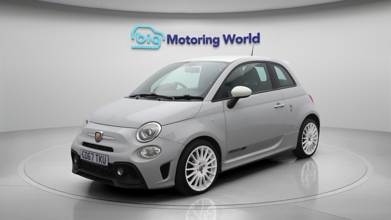 Used Abarth 595 2018 for sale - 76389223: Photo 4