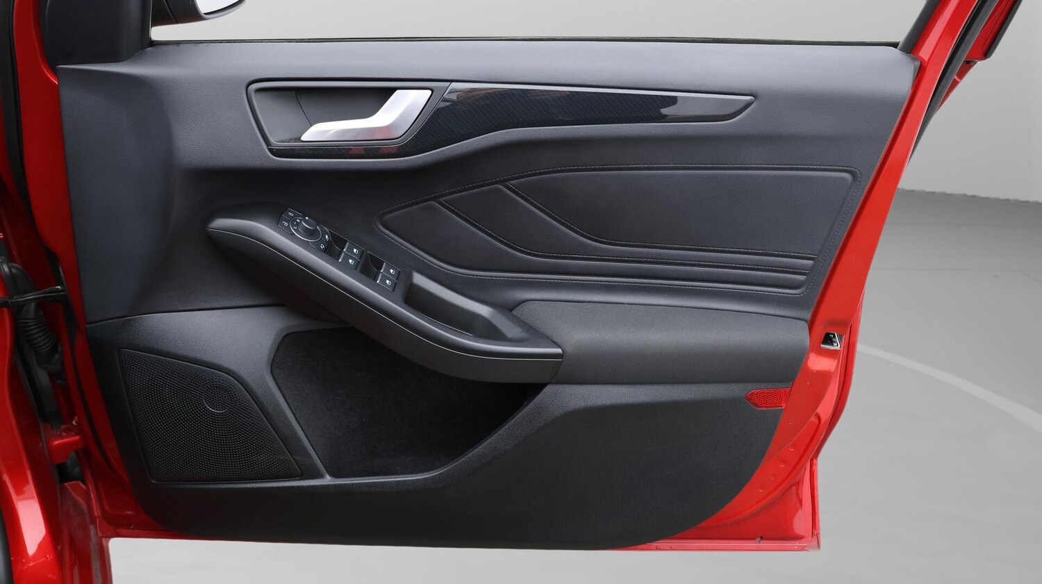 Used Ford Focus 2023 for sale - 76728509: Photo 16