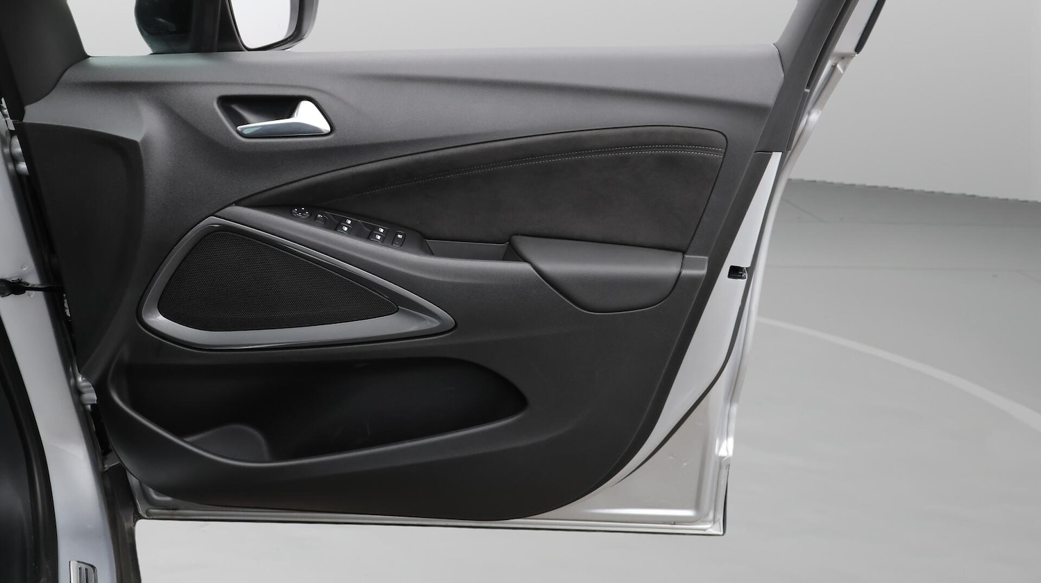 Used Vauxhall Crossland 2024 for sale - 76562004: Photo 16