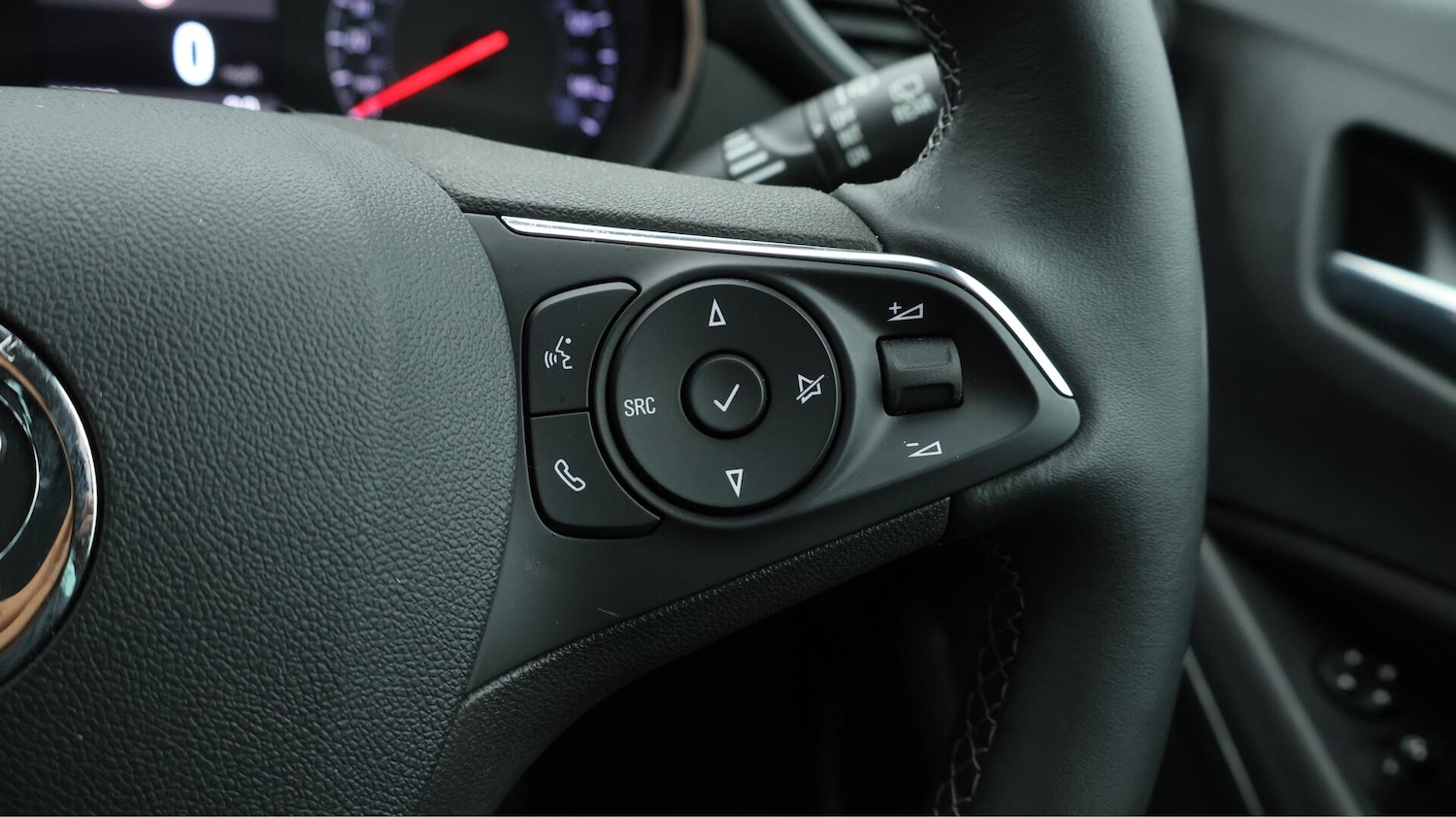 Used Vauxhall Crossland 2024 for sale - 76562004: Photo 24