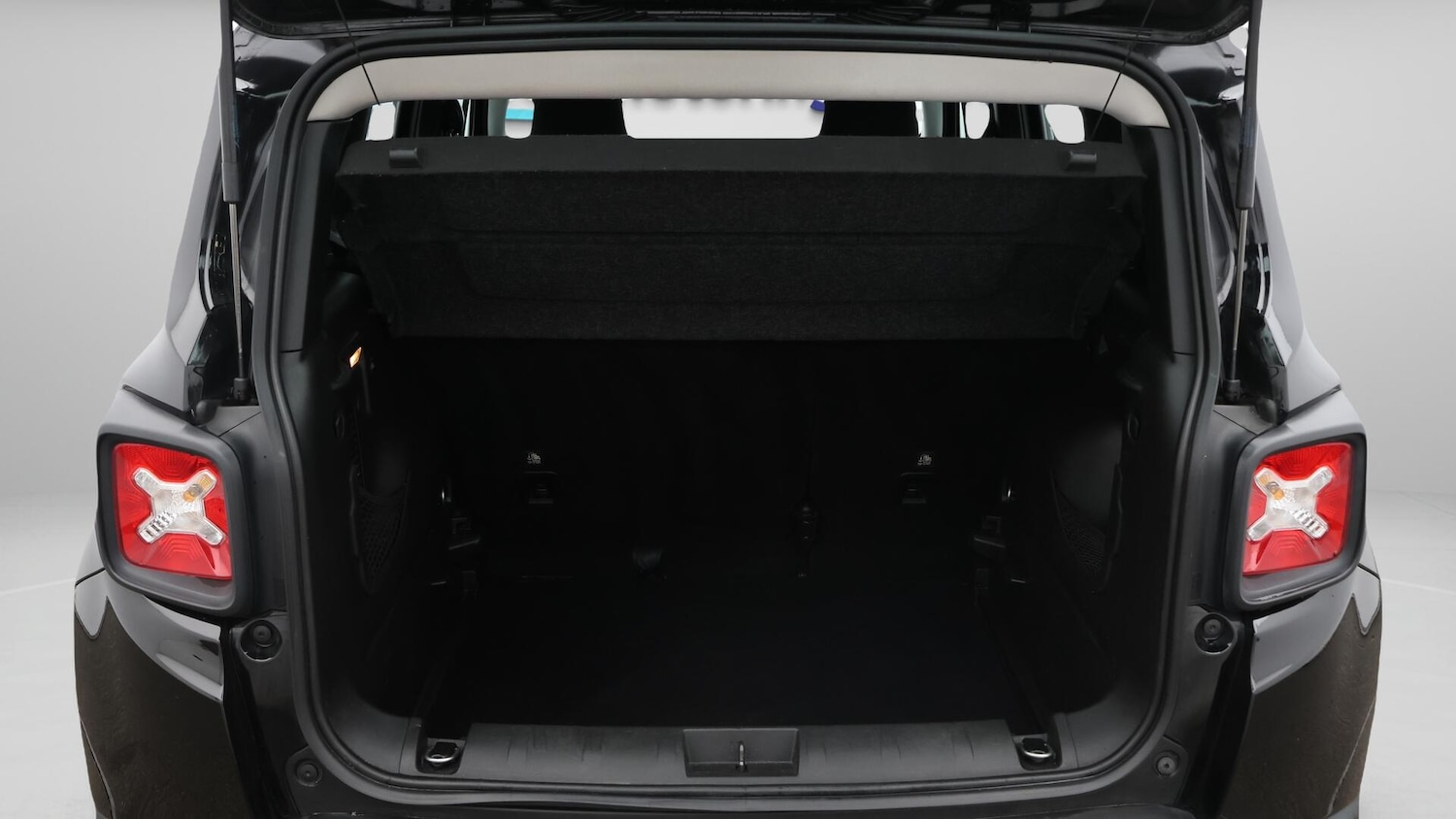 Used Jeep Renegade 2019 for sale - 76108871: Photo 18